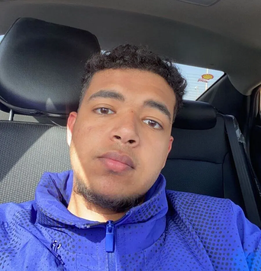 Ramez Joseph - Youssef helped me a lot... Even though I failed accounting last semester, I got 19.5/20 on my first accounting quiz after only a couple of sessions!